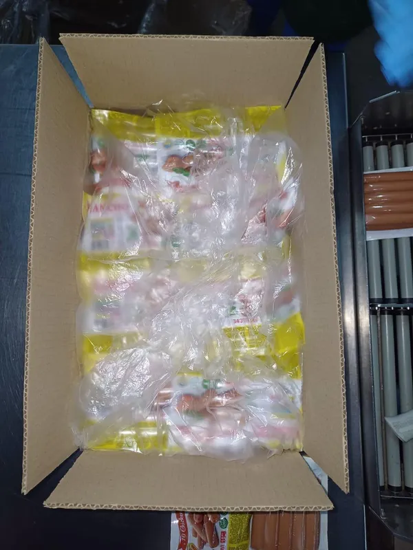 Frozen Halal Chicken franks 4
